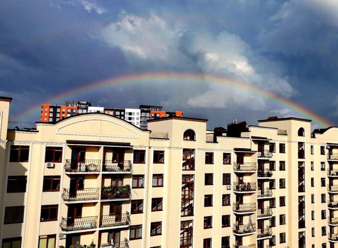 Green Room В Жк Рич Таун Ирпень Exterior foto